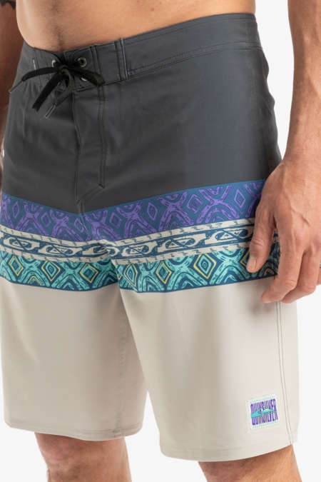 Μαγιό Βερμούδα 20'' 'Surfsilk Straight Leg' QUIKSILVER